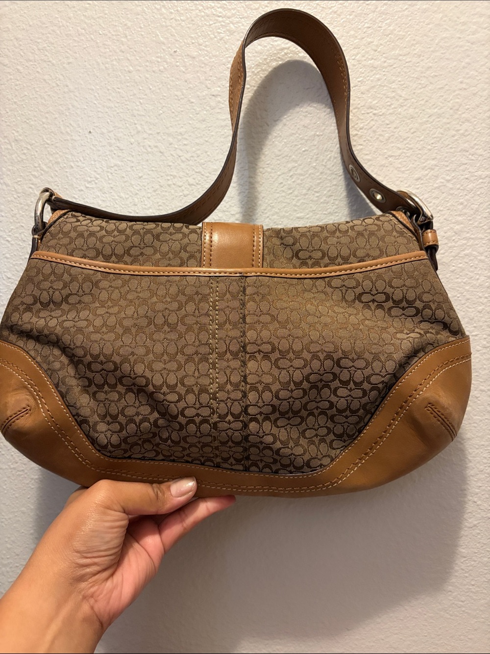 Coach Brown Signature Canvas Shoulder Bag with Tan Leather Trim - Picture 2 of 6